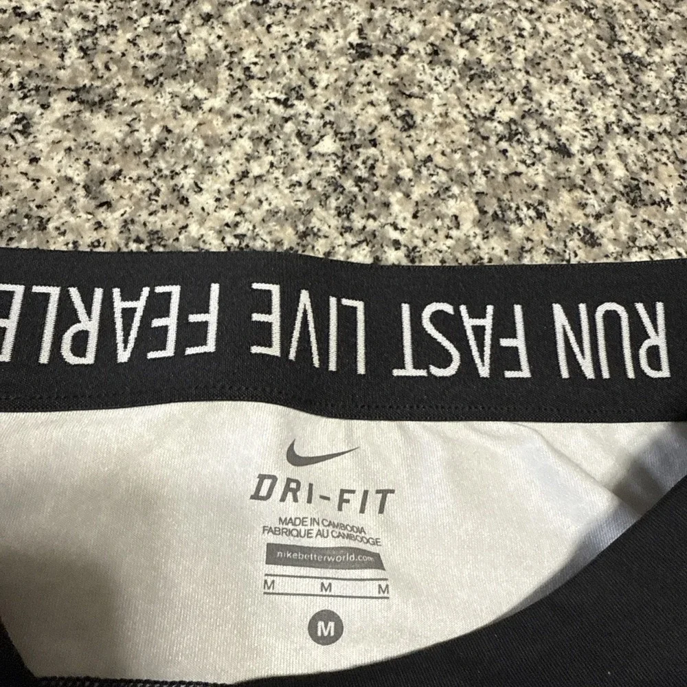 NIKE‎ Dri-FIT Performance Running Tights Black Gray Leopard Print Sz M